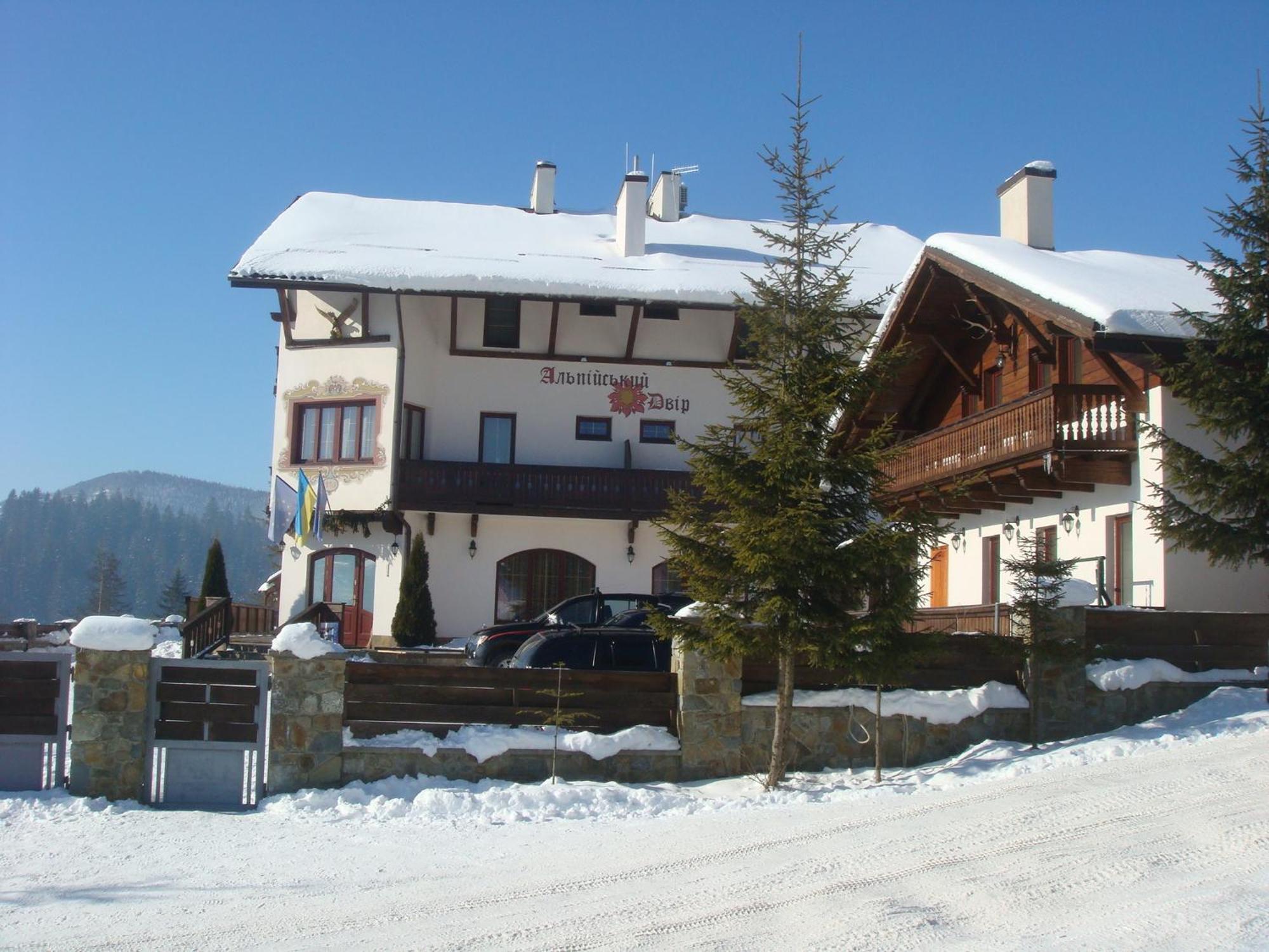 Alpenhof Pansion Hotel Slavske Exterior photo